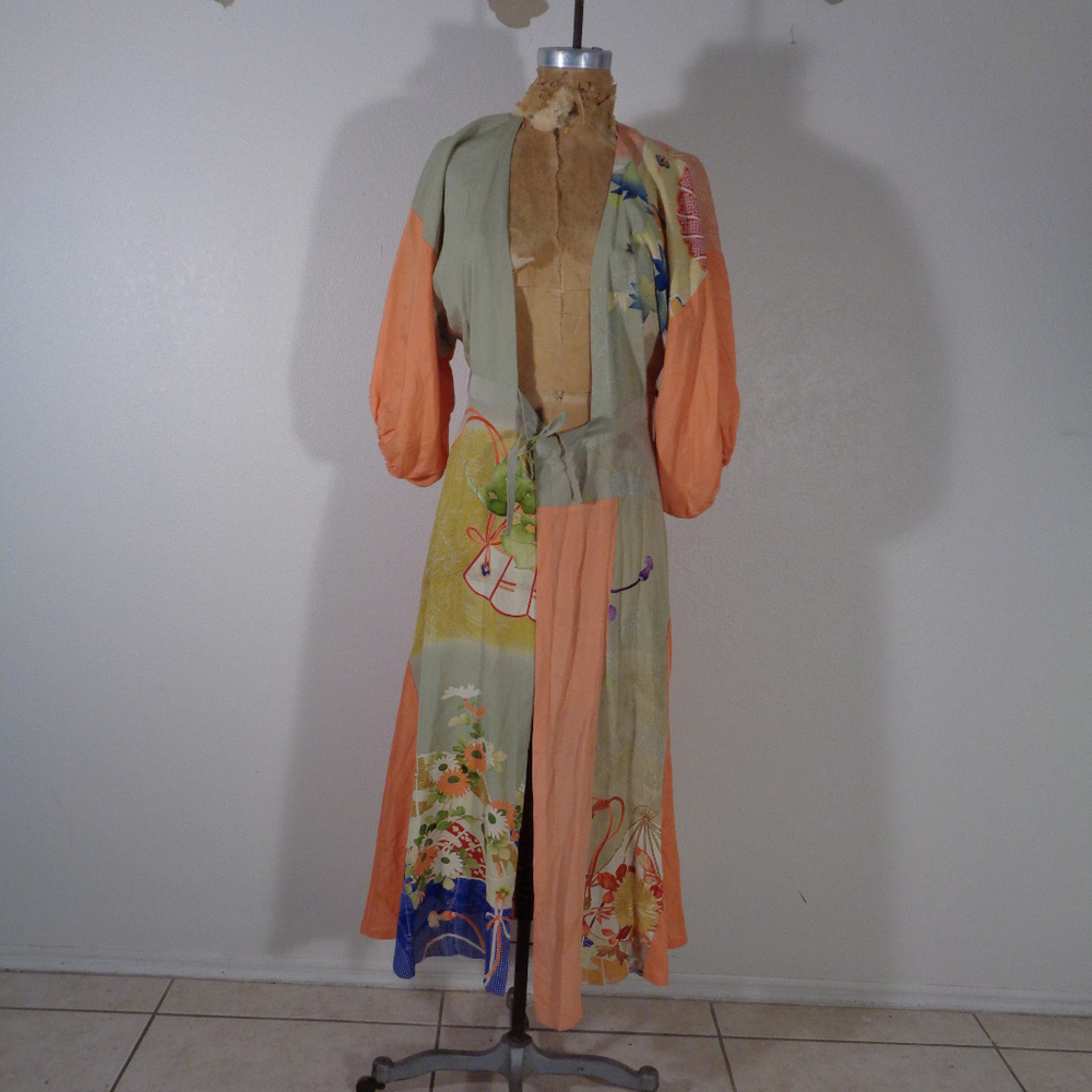 VINTAGE OVERLAY KIMONO DRESS